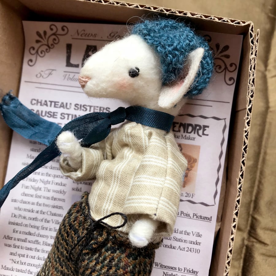 Cyril The Handmade Mouse