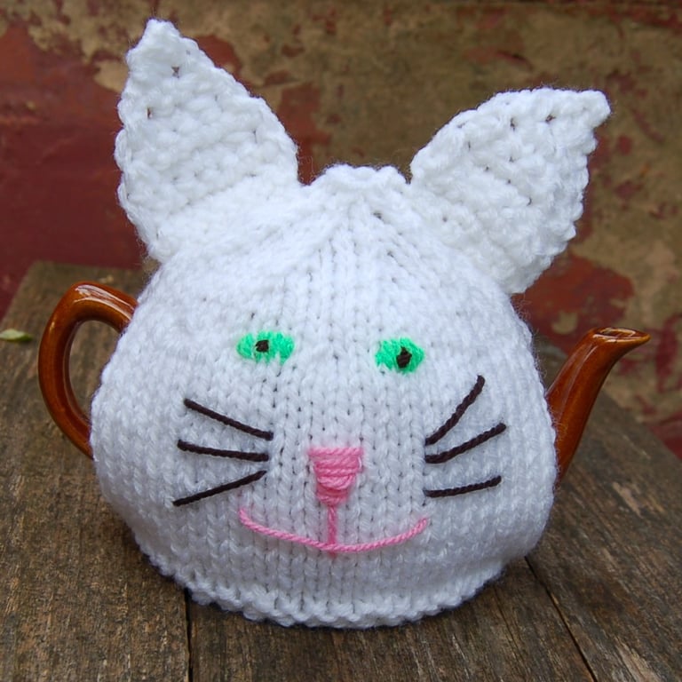White cat Tea cosy - to fit a small  teapot, knitted tea cosy 
