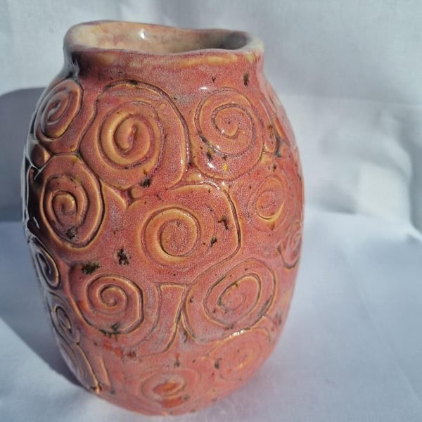 Ceramic Pottery Swirl textured Vase glazed in shades of Pink 