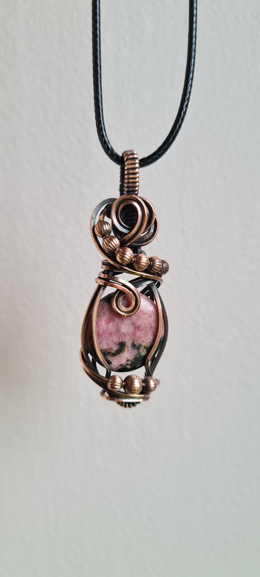 Handmade Natural Pink Rhodonite Copper Pendant Necklace Gift Crystal Jewellery