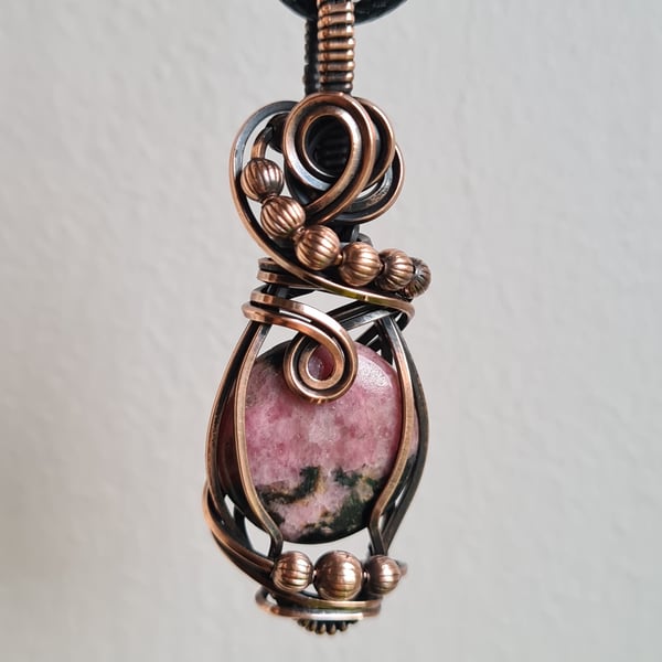 Handmade Natural Pink Rhodonite Copper Pendant Necklace Gift Crystal Jewellery