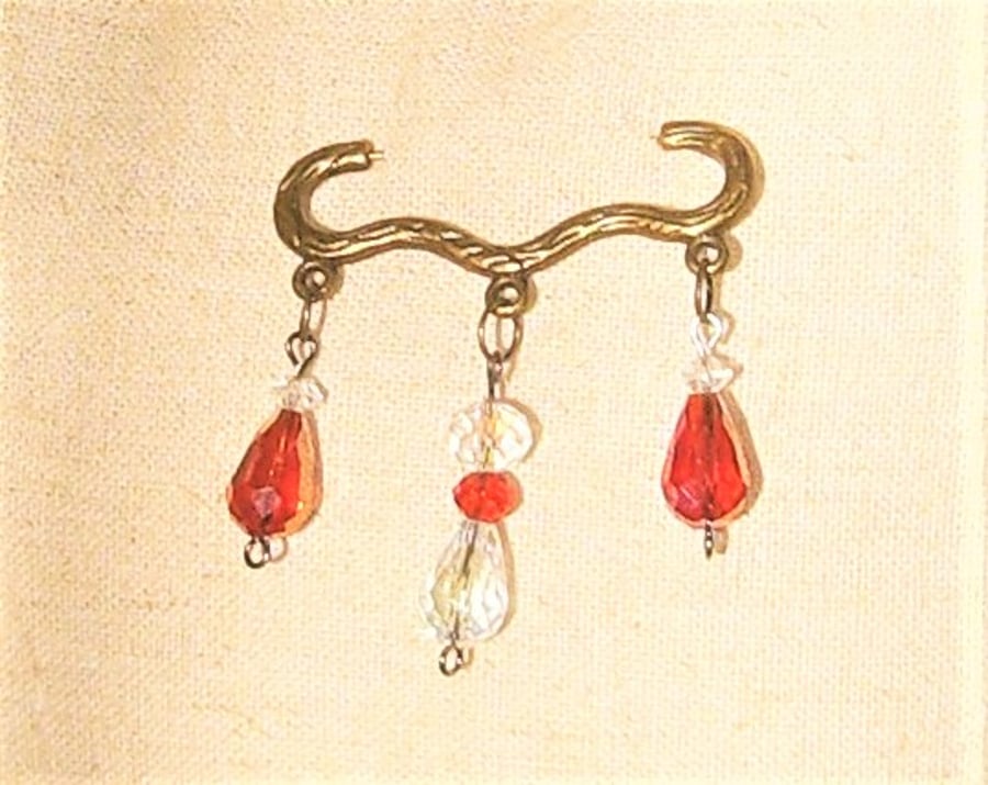 Red & Clear Crystal Brooch FREE UK Post