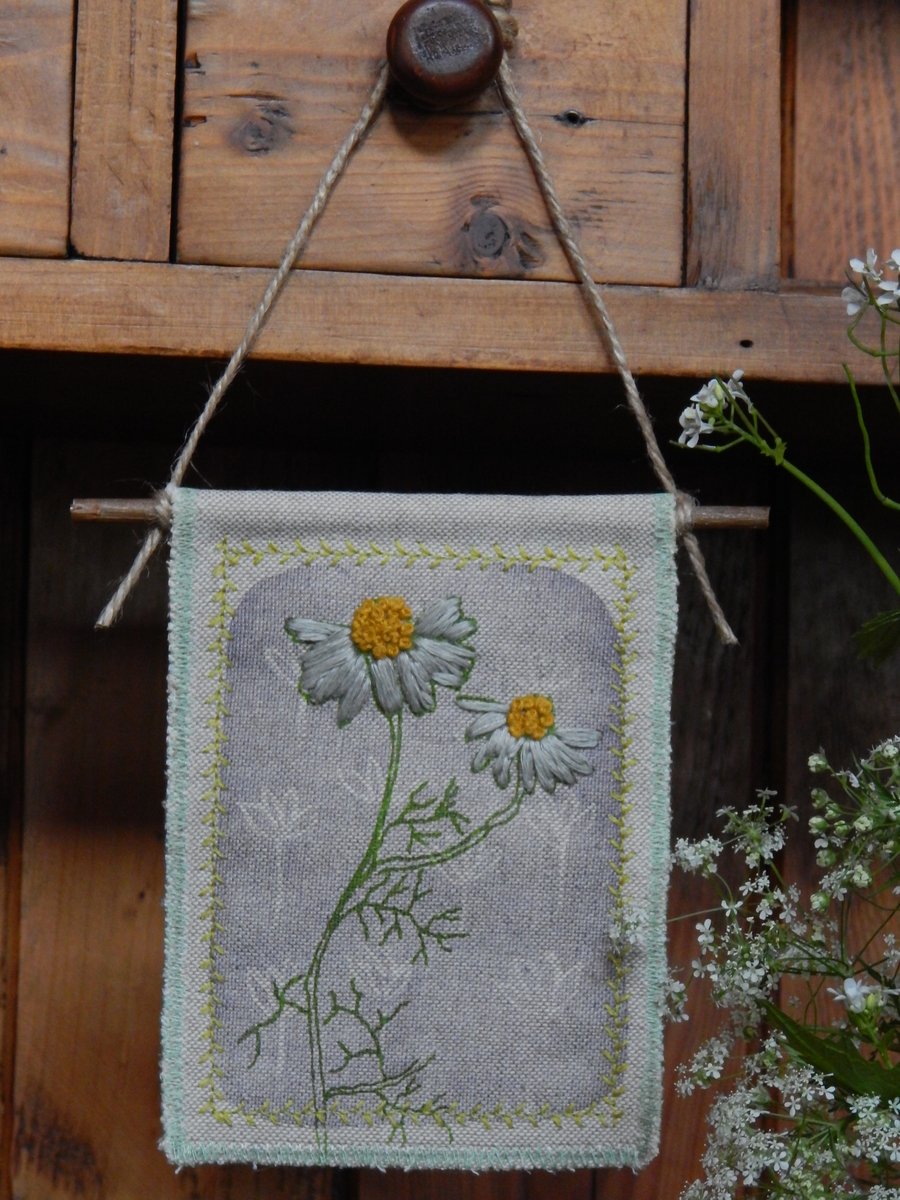 Chamomile Daisy - Mauve Screen Printed Hanger 