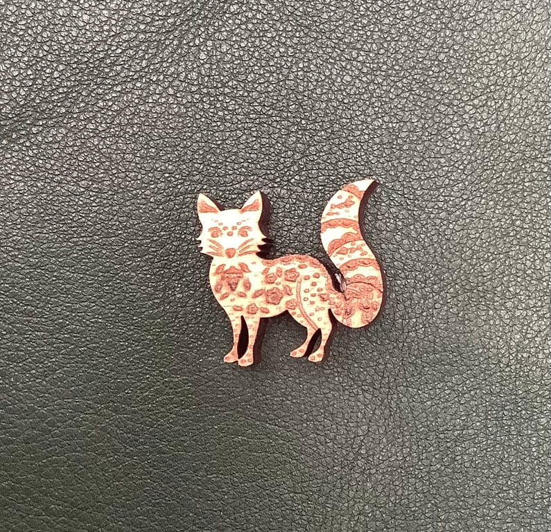 Wooden fox brooch