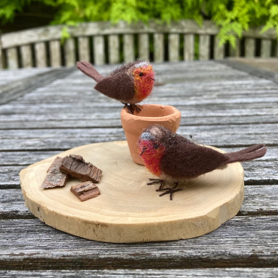 Needle felted miniature robin decoration 