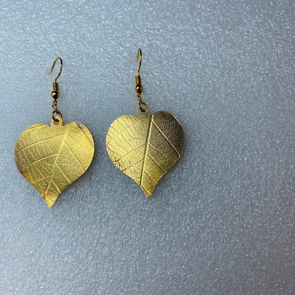 Leaf heart earrings, Gold plated, 570