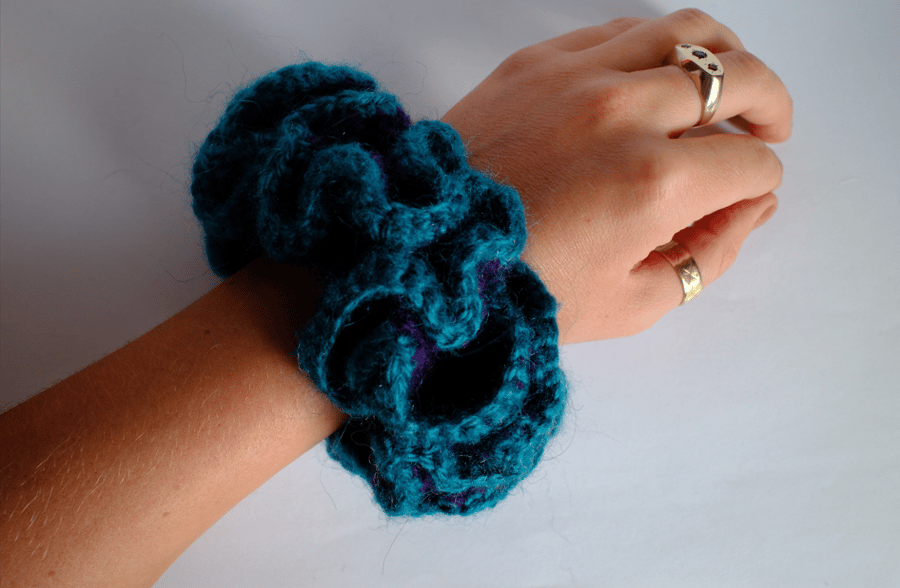 Crocheted Scrunchie 