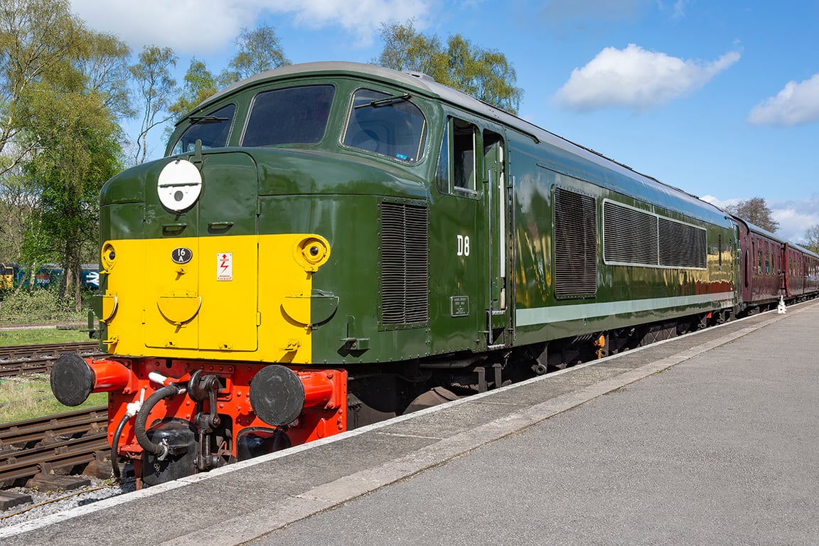 Diesel locomotive D8 Penyghent print