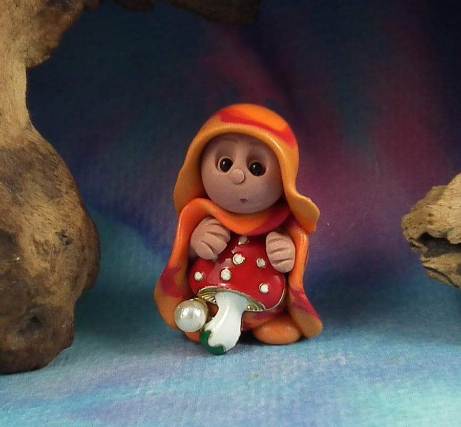 Tiny Toadstool Gnome 'Crizzi' 1.5" OOAK Sculpt by Ann Galvin