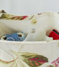 Bag with magnetic fastening - Helen - Image 5