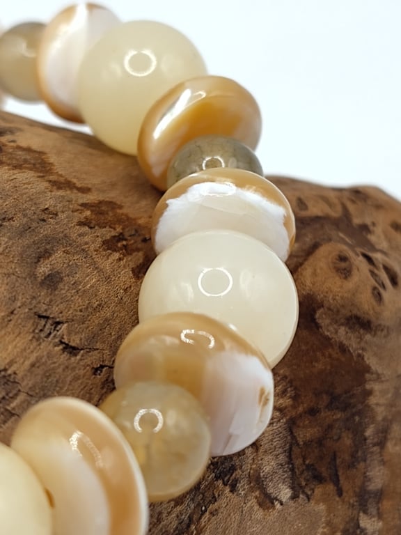 Shroom Core v3. Jade and Shell Rondelles Stone Bracelet by BDS.