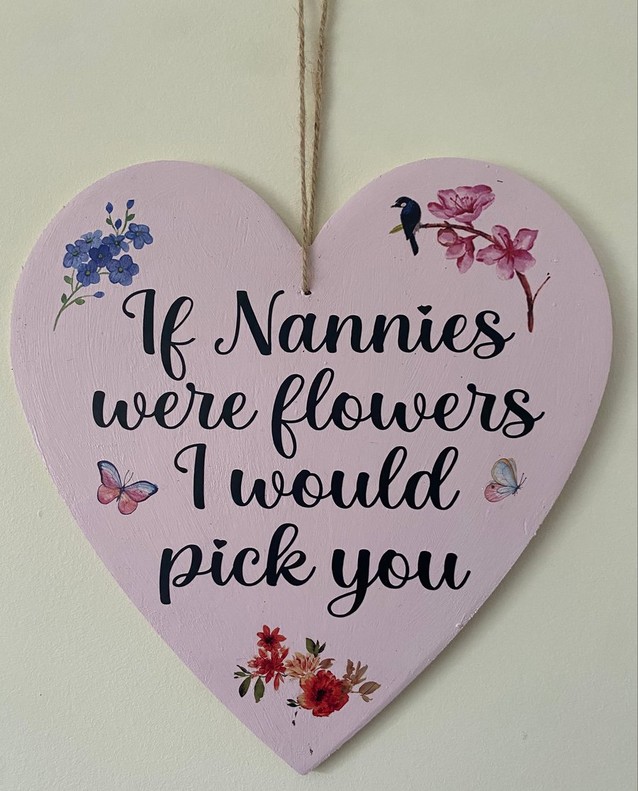 Mother’s Day Hanging Heart for Nanny or Grandma