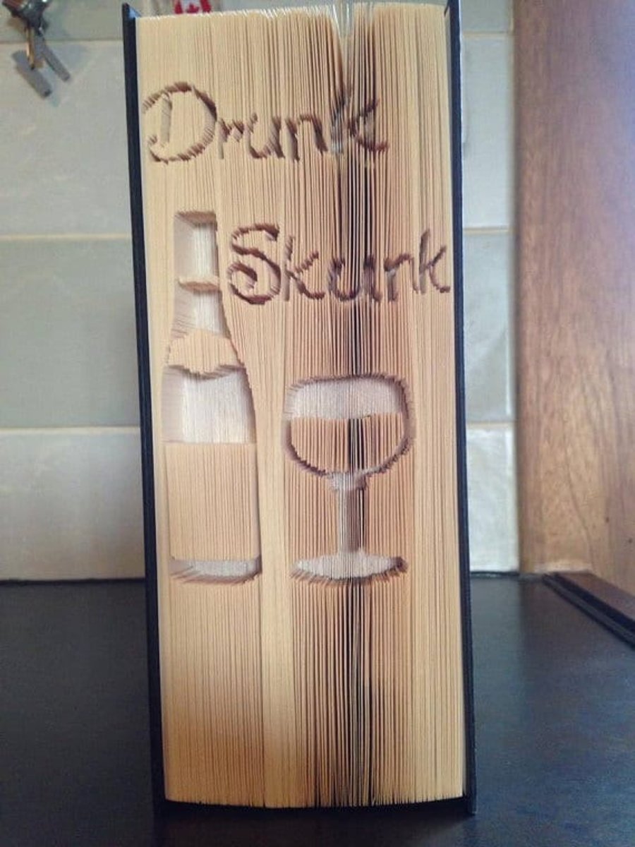 Drunk Skunk CUT & FOLD Book Folding Pattern - EMAILED PDF PATTERN