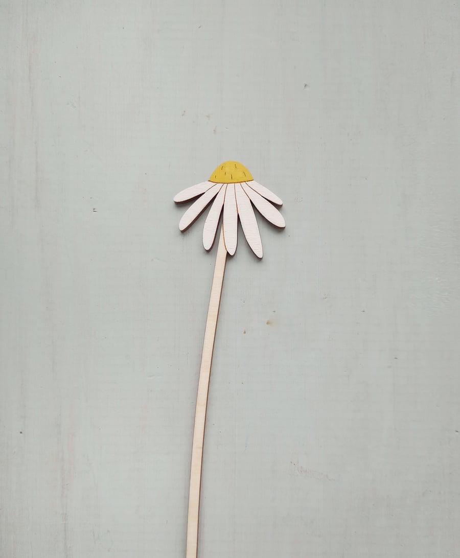 Wooden Daisy, Single Flower Stem, Everlasting Flowers, Daisy Decoration