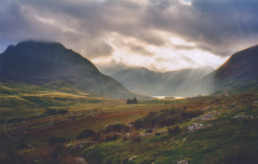 Ogwen Valley, Snowdonia prints