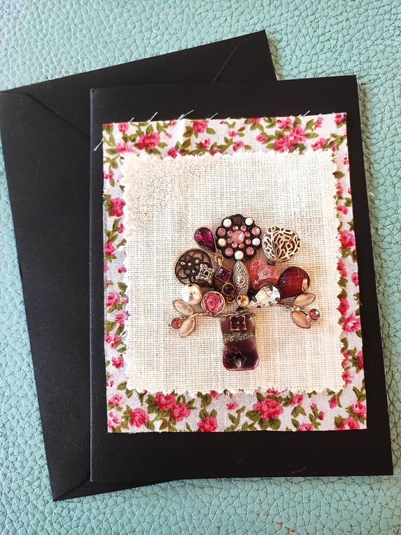 Jewellery Card with flowers in vase