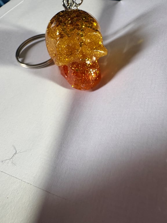 Handmade resin skull keyring