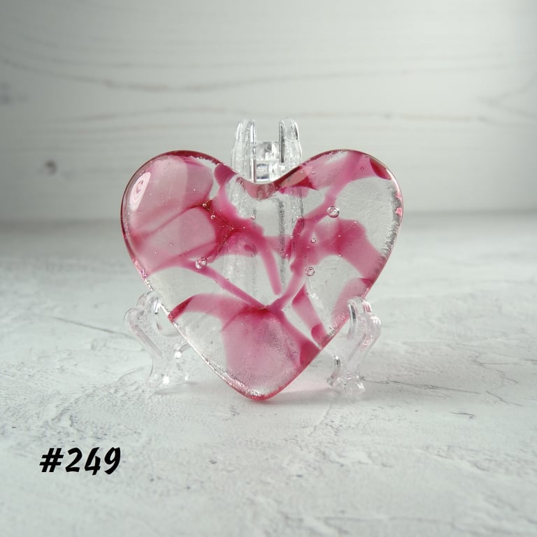 Pink fused glass heart pocket hug with stand 5x4.5cm, handcrafted (249)