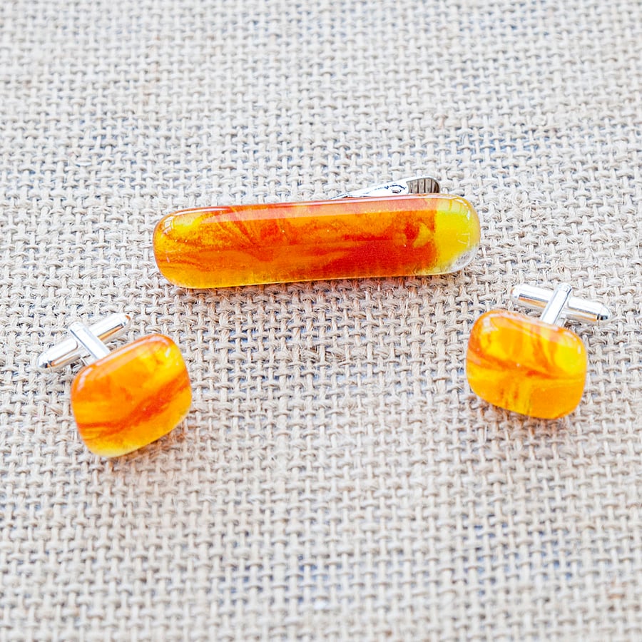 Marbled Red Fused Glass Cufflink and Tie Bar Set