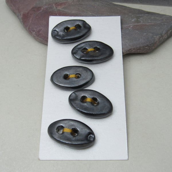 5 Small Oval Metallic Ceramic Buttons