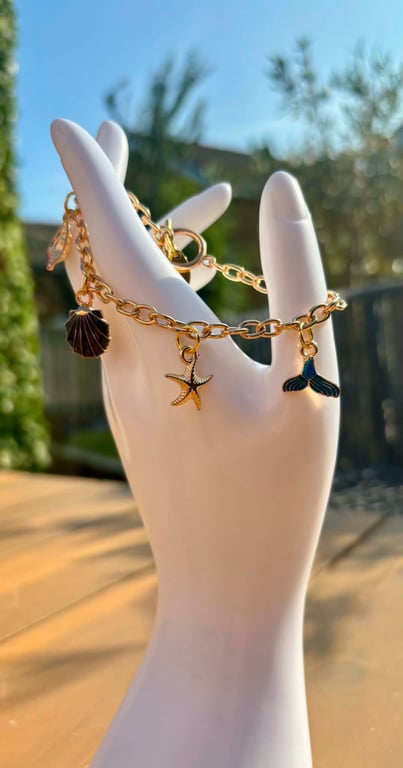 Gold Tone Charm Bracelet