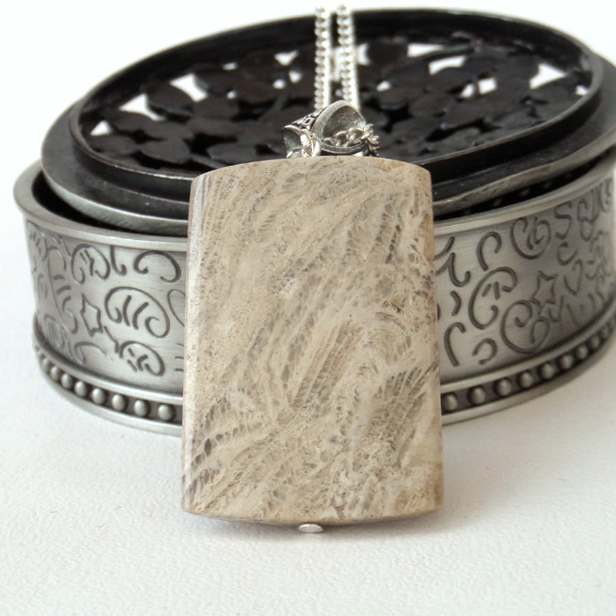 Cream fossil coral rectangular pendant necklace