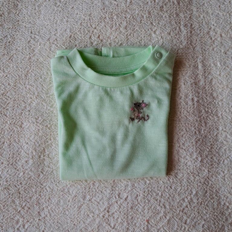 Mouse, T-shirt, age 9-12 months, hand embroidered