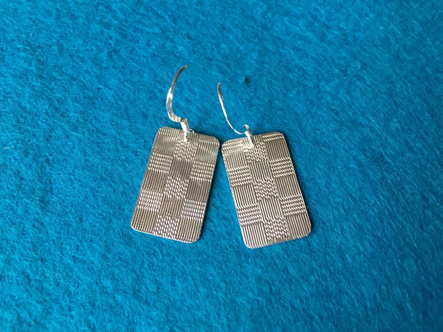 Oblong checkerboard silver earrings