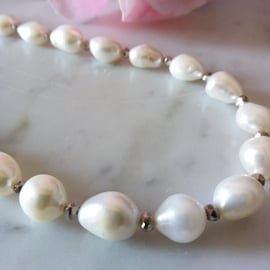 CULTURED NUGGET PEARL NECKLACE - PEARL NECKLACE - STATEMENT NECKLACE FREE UK POS