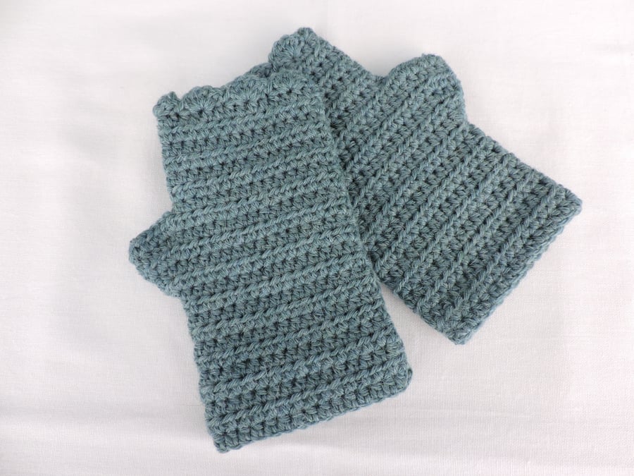 Sale Crochet Fingerless Mitts  Alpaca and Acrylic Sage Green