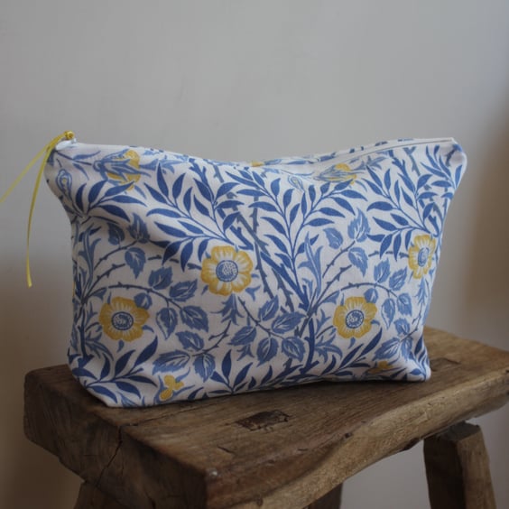 Sanderson 'Sweet Briar Minor' fabric zip up pouch - postage inc