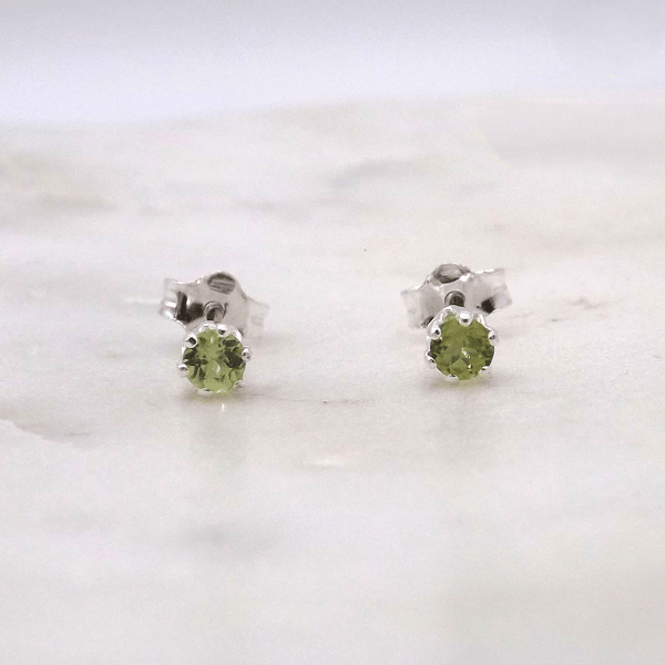 Peridot Facet 3mm Gemstone 6 Prong Sterling Silver Stud Earrings.