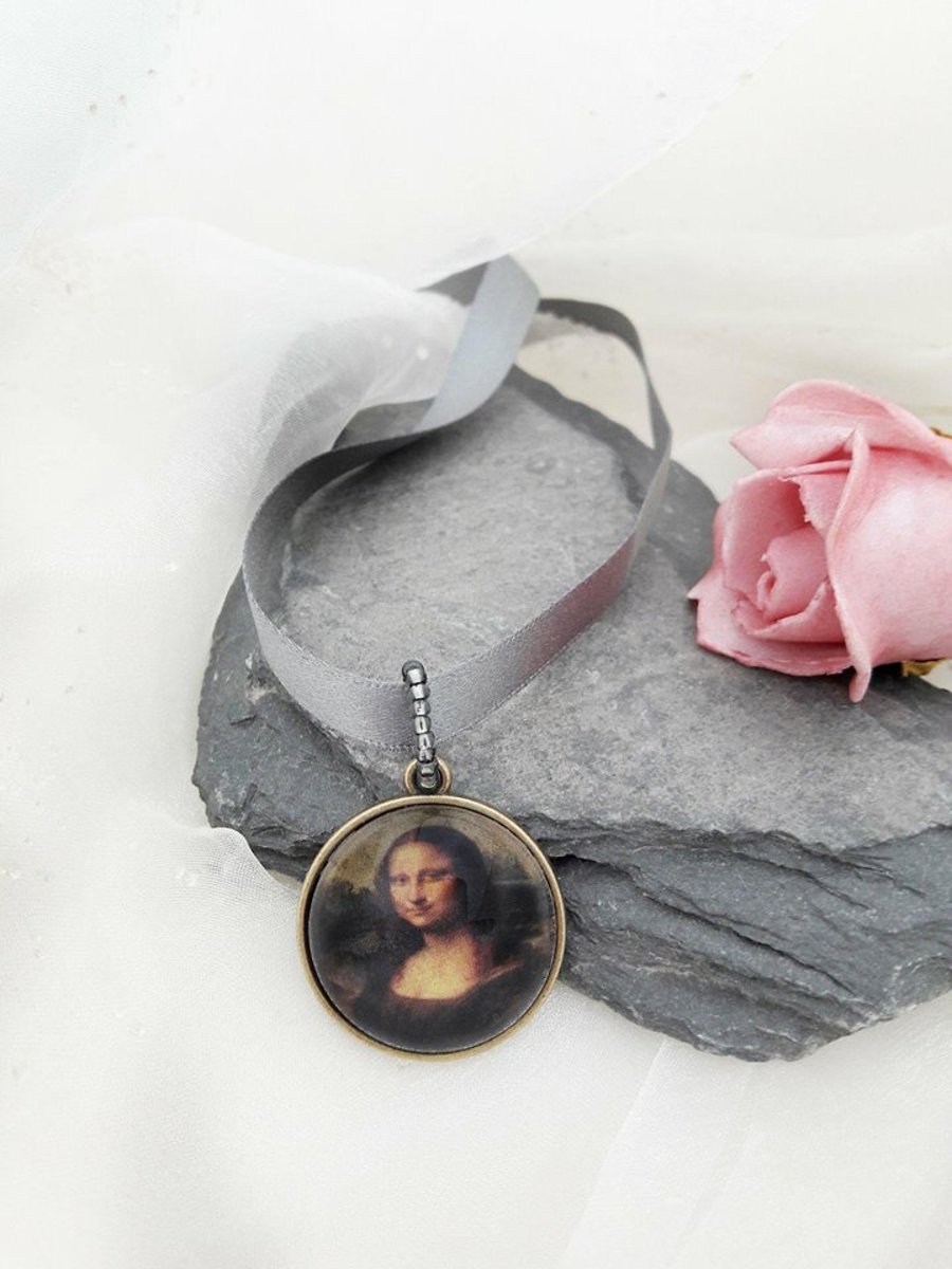 Mona Lisa Choker Necklace on Satin Ribbon 