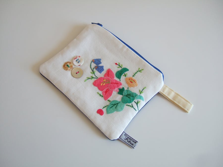 Vintage applique pink flower make up bag or purse  F18