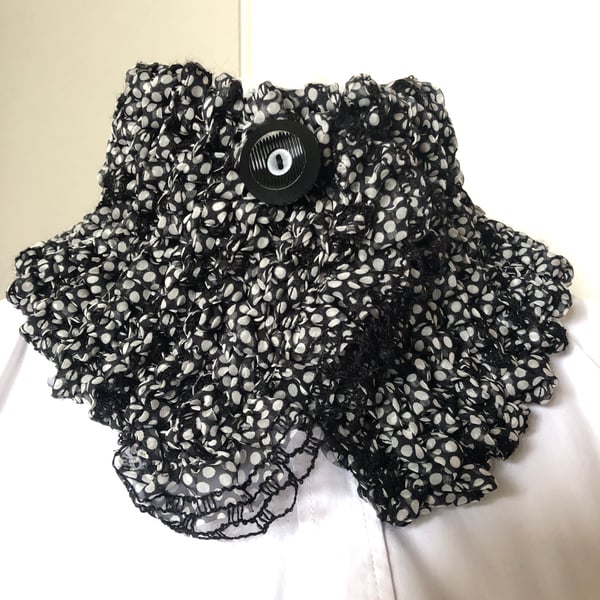 Vintage Inspired Crochet Scarf Neck Warmer Black and White 