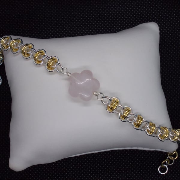 Rose quartz flower bracelet