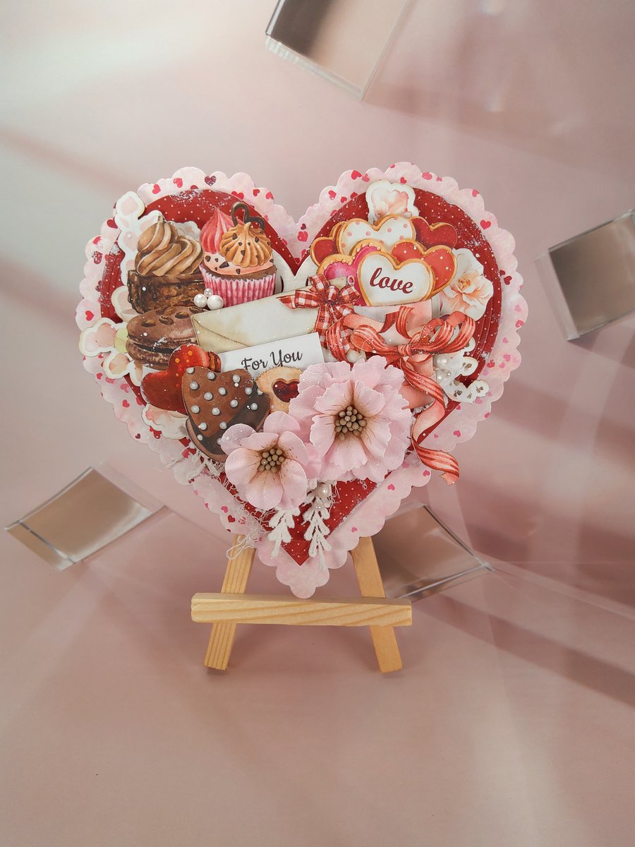 Handmade Heart-Shaped Card (101)Valentine’s Style