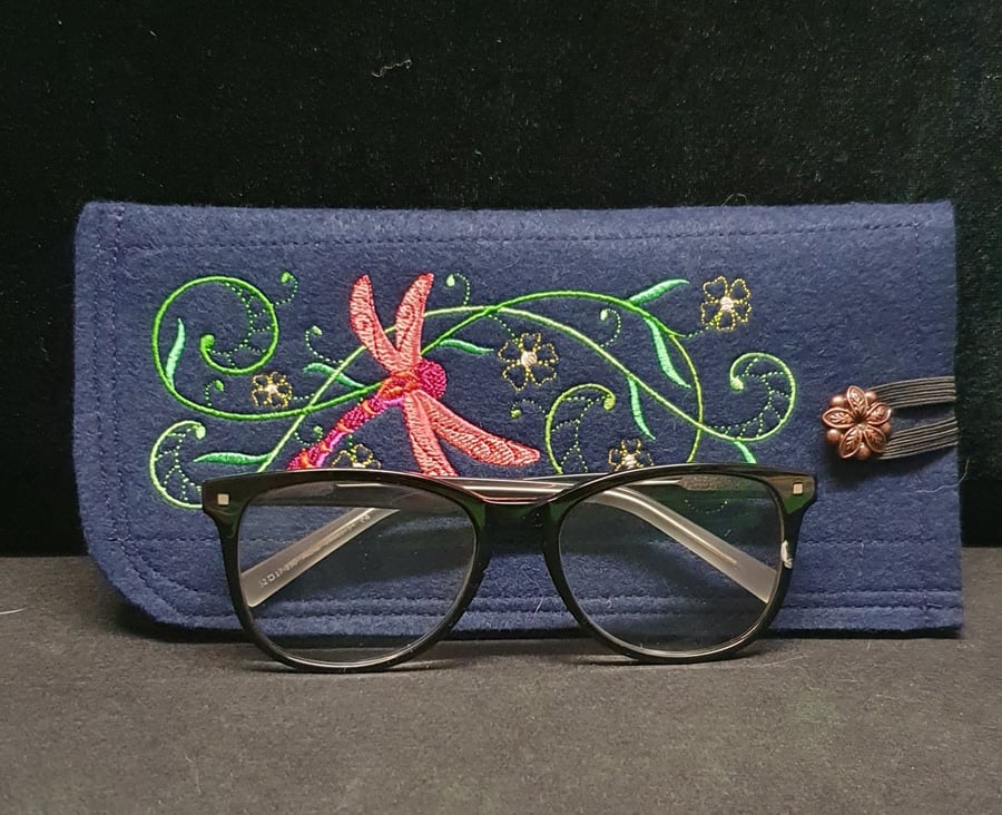 Dragonfly delight Glasses Case