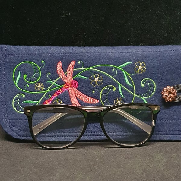 Dragonfly delight Glasses Case