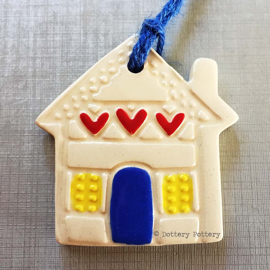 Small Ceramic house hanging decoration Pottery House New Home, Garden