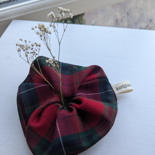 Scrunchie - tartan 