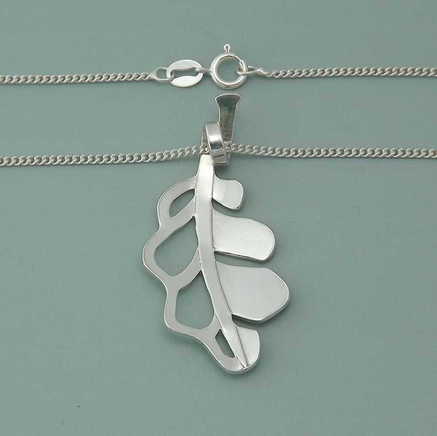 Large Sterling Silver Oak Leaf Pendant – Strength and Endurance