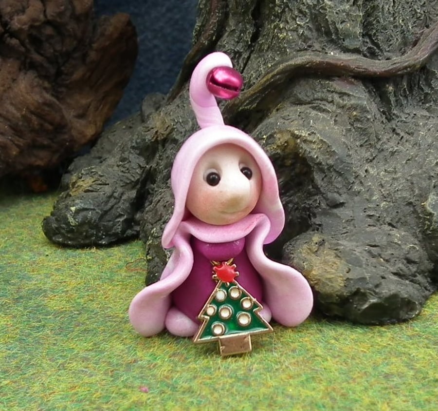 Tiny Christmas Gnome 'Kyz' 1.5" OOAK Sculpt by Ann Galvin