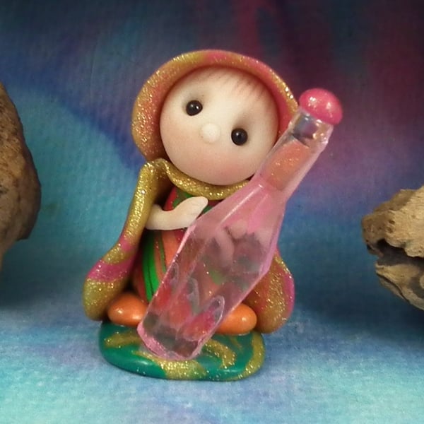 Tiny Infirmary Gnome 'Verys' with potion bottle OOAK Sculpt