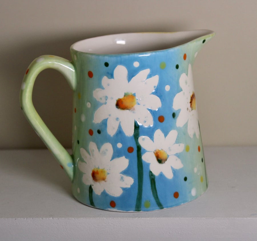 Daisy jug