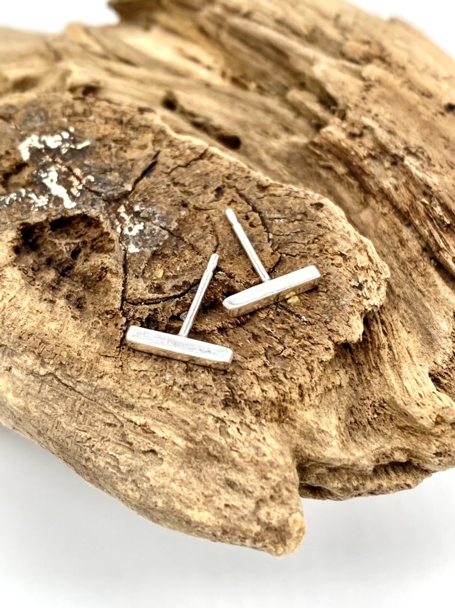 Little Bar Studs