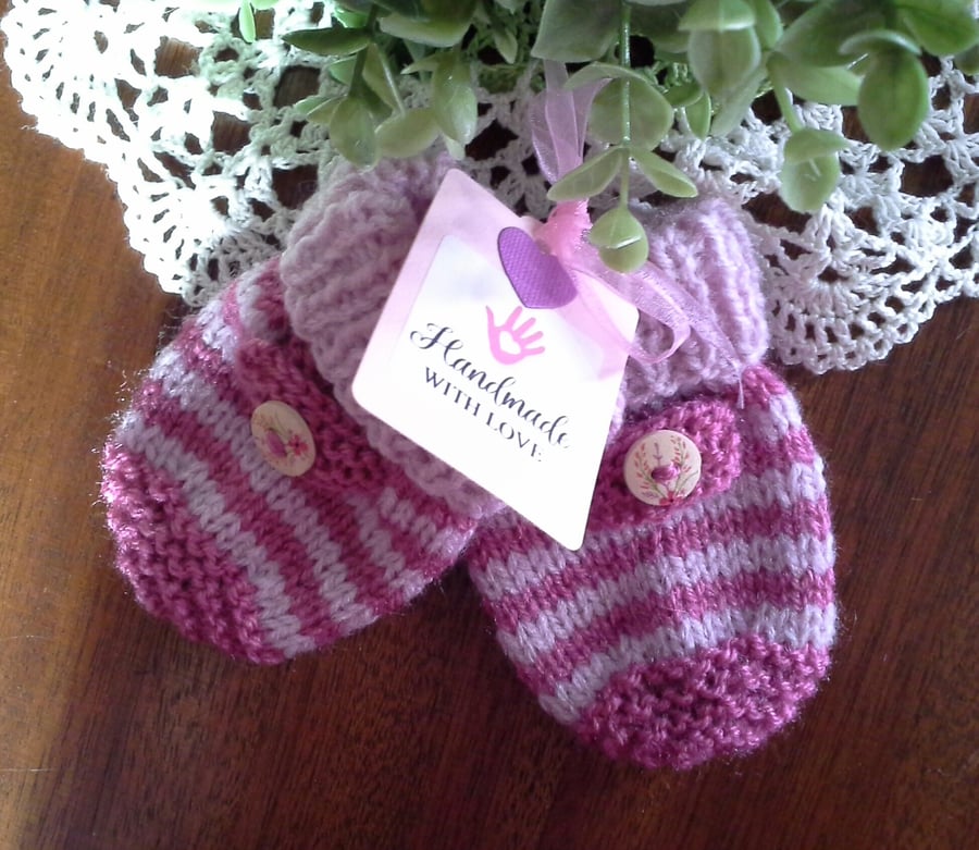 Baby Girl's Mittens  6-12 months size