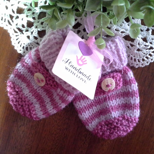 Baby Girl's Mittens  6-12 months size