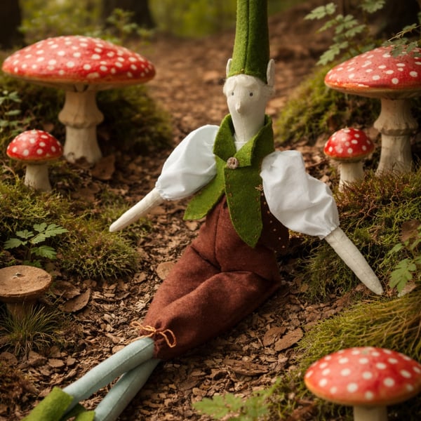 Rowan the Woodland Pixie 