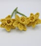 macrame flower daffodils and vase - Image 6
